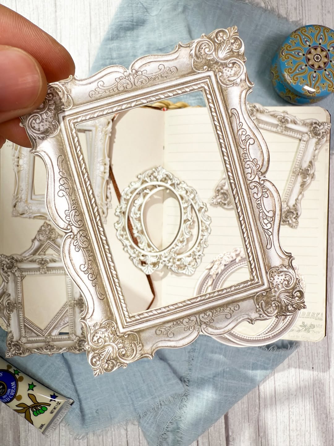 ✨🤍 إطارات 🤍✨