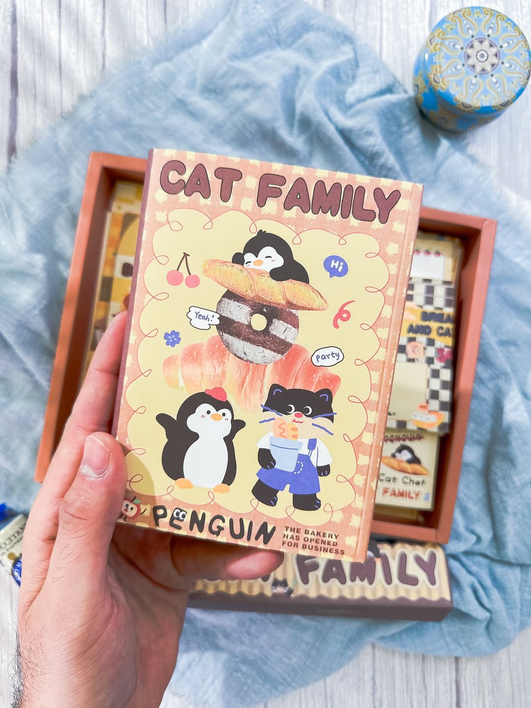 ⁨ ⁨ ✨🧡 صندوق الجورنال الشامل 🧡✨ نسخة عائلة القطط 🐈🐧