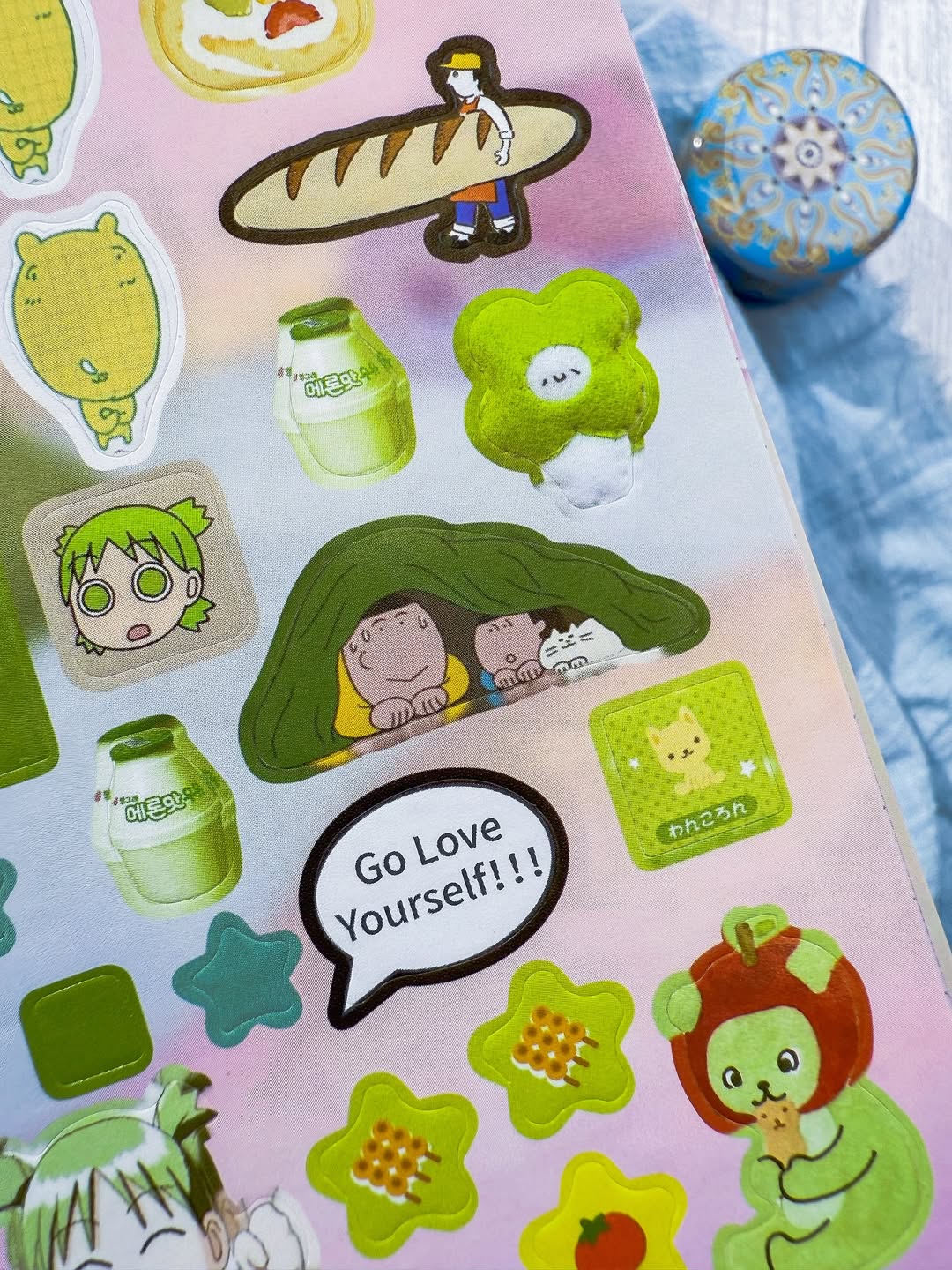 ✨🩷 كتيّب الملصقات الصغير 🩷✨