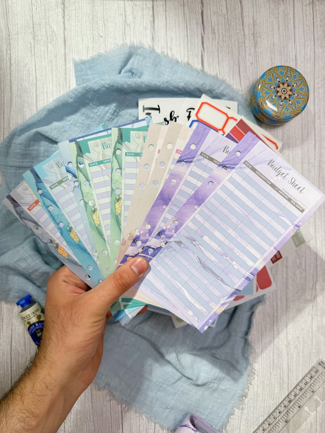 دفتر الإدخار الرخامي المميز