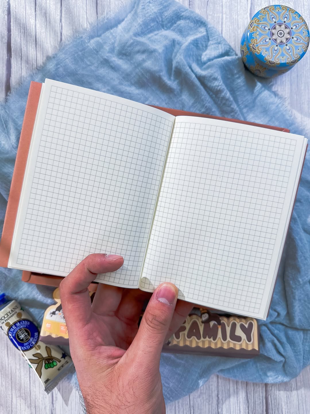 ⁨ ⁨ ✨🧡 صندوق الجورنال الشامل 🧡✨ نسخة عائلة القطط 🐈🐧