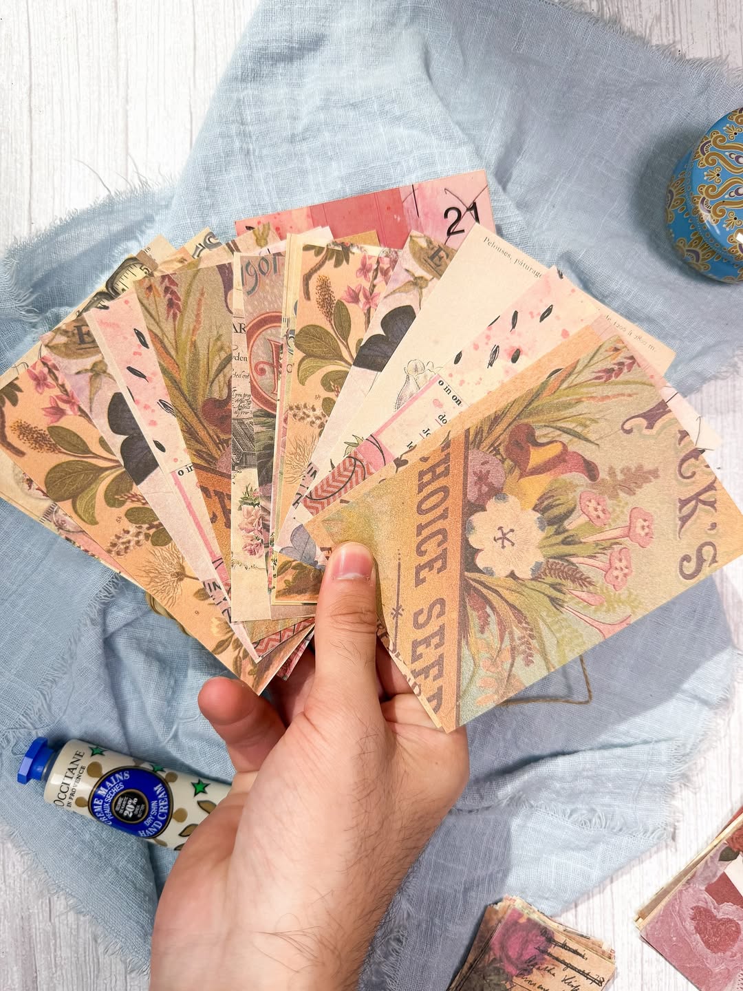 ✨📜 اوراق الجورنال العتيقة 📜✨