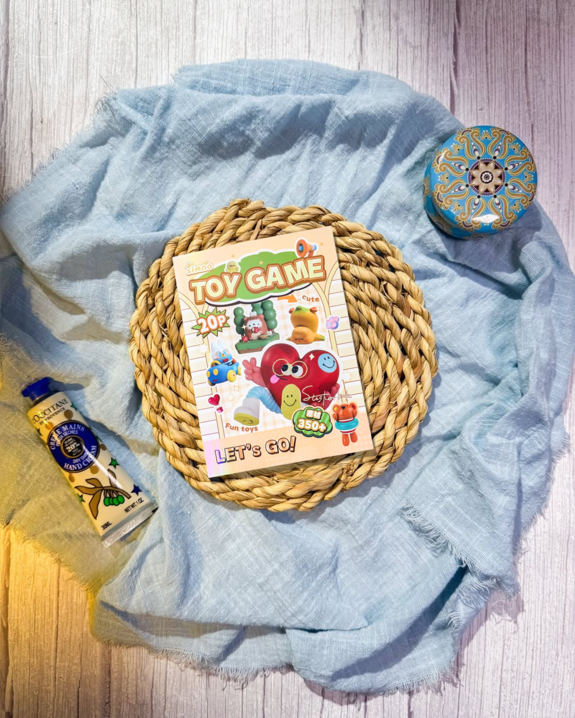مجلة ملصقات TOY GAME