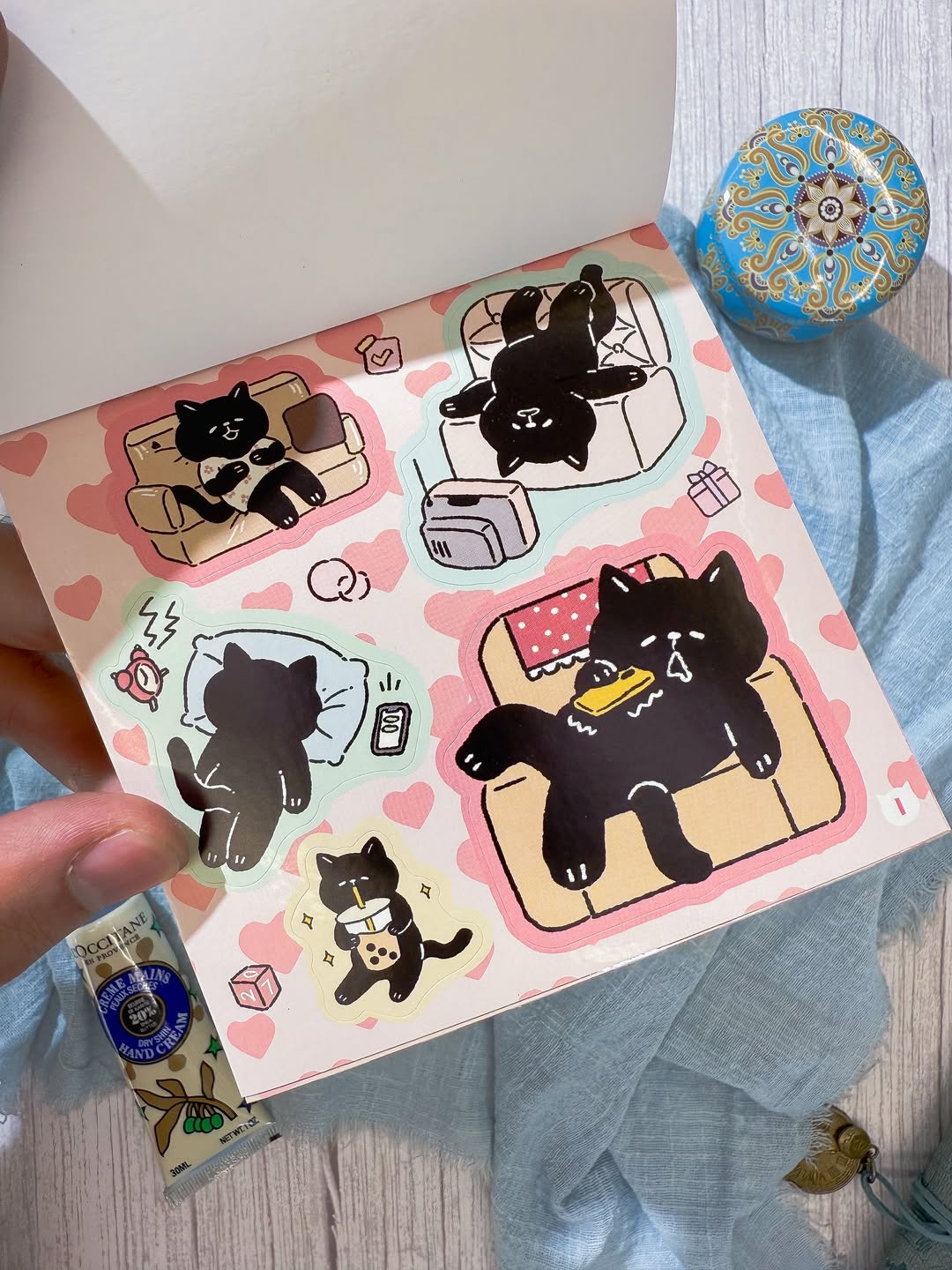 دفتر ملصقات Lucky Cat