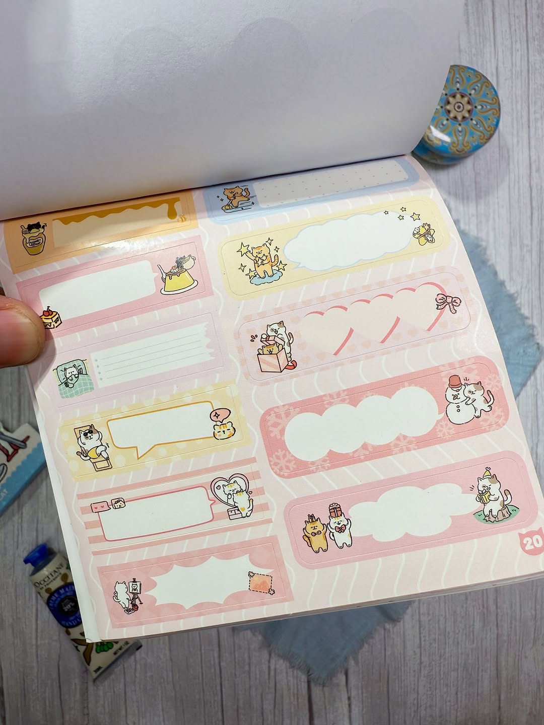 ✨🐈 دفتر ملصقات Lucky cat 🐈✨