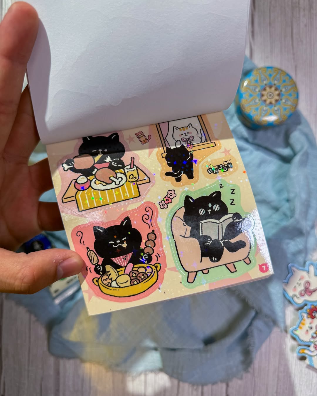 ✨🐈 دفتر ملصقات Lucky cat 🐈✨